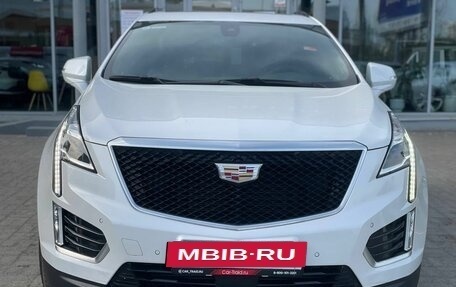 Cadillac XT5 I рестайлинг, 2023 год, 4 990 000 рублей, 3 фотография