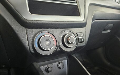 KIA Rio III рестайлинг, 2012 год, 890 000 рублей, 20 фотография