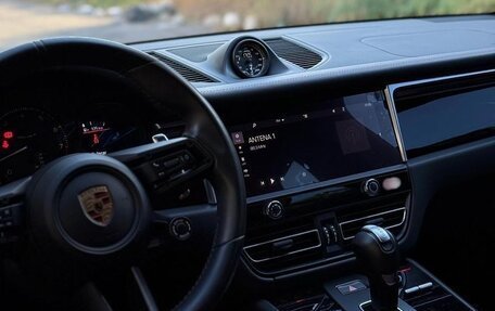 Porsche Macan I рестайлинг, 2022 год, 6 220 000 рублей, 6 фотография