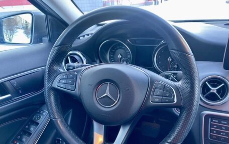 Mercedes-Benz GLA, 2019 год, 2 400 000 рублей, 8 фотография