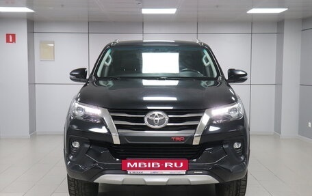 Toyota Fortuner II, 2019 год, 3 470 000 рублей, 3 фотография