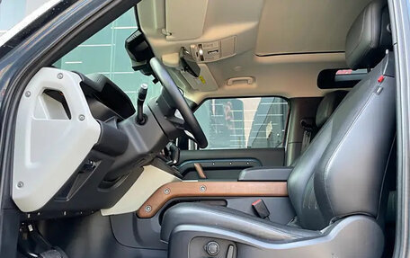 Land Rover Defender II, 2022 год, 6 655 000 рублей, 5 фотография