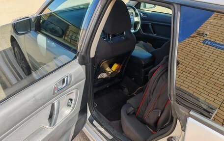 Subaru Legacy IV, 2004 год, 700 000 рублей, 8 фотография