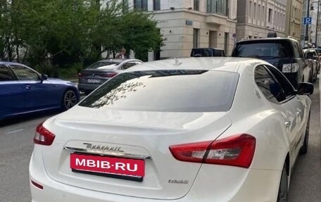 Maserati Ghibli, 2015 год, 3 600 000 рублей, 15 фотография