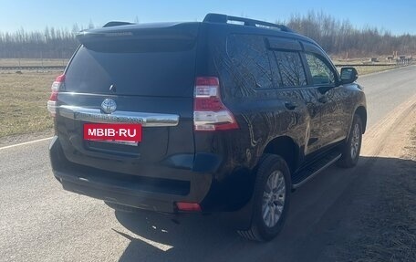 Toyota Land Cruiser Prado 150 рестайлинг 2, 2016 год, 3 500 000 рублей, 3 фотография