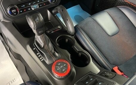 Ford Bronco, 2023 год, 14 990 000 рублей, 18 фотография
