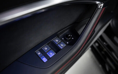 Audi RS 7, 2022 год, 16 899 000 рублей, 13 фотография