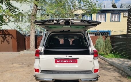 Toyota Land Cruiser 200, 2019 год, 9 000 000 рублей, 10 фотография