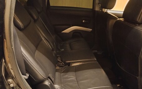 Mitsubishi Outlander III рестайлинг 3, 2011 год, 849 000 рублей, 18 фотография