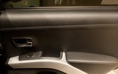 Mitsubishi Outlander III рестайлинг 3, 2011 год, 849 000 рублей, 17 фотография