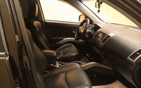 Mitsubishi Outlander III рестайлинг 3, 2011 год, 849 000 рублей, 20 фотография
