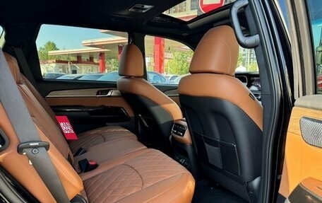 KIA Mohave I, 2024 год, 7 600 000 рублей, 13 фотография