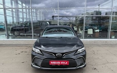 Toyota Camry, 2018 год, 1 999 000 рублей, 1 фотография