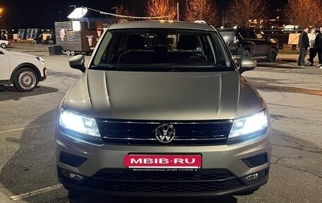 Volkswagen Tiguan II, 2020 год, 2 150 000 рублей, 2 фотография