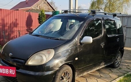 Toyota FunCargo, 2000 год, 300 000 рублей, 3 фотография