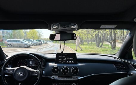KIA Stinger I, 2019 год, 2 750 000 рублей, 21 фотография