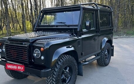Land Rover Defender I, 1997 год, 5 000 000 рублей, 3 фотография