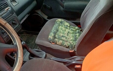 Volkswagen Vento, 1997 год, 60 000 рублей, 3 фотография