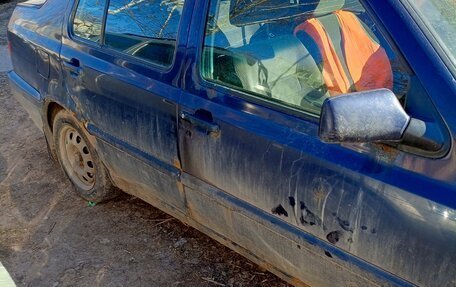 Volkswagen Vento, 1997 год, 60 000 рублей, 9 фотография