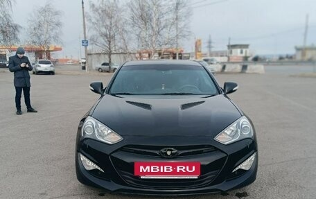 Hyundai Genesis Coupe I рестайлинг, 2012 год, 2 000 000 рублей, 4 фотография
