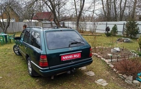Mercedes-Benz E-Класс, 1993 год, 720 000 рублей, 4 фотография