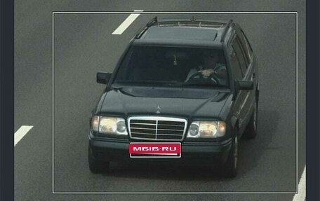 Mercedes-Benz E-Класс, 1993 год, 720 000 рублей, 18 фотография