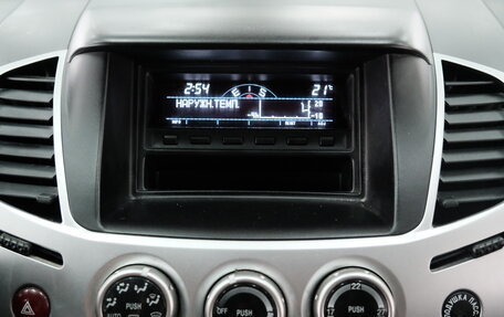 Mitsubishi L200 IV рестайлинг, 2014 год, 1 539 000 рублей, 15 фотография