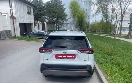 Toyota RAV4, 2020 год, 4 фотография