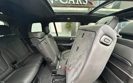 BMW X7, 2022 год, 15 фотография