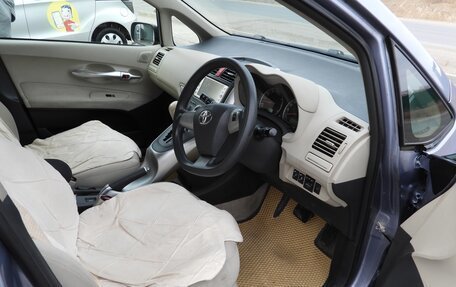 Toyota Auris II, 2011 год, 770 000 рублей, 26 фотография