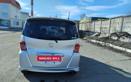 Honda Freed I, 2015 год, 1 678 000 рублей, 10 фотография