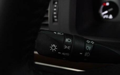 Toyota Land Cruiser 200, 2015 год, 5 699 000 рублей, 18 фотография