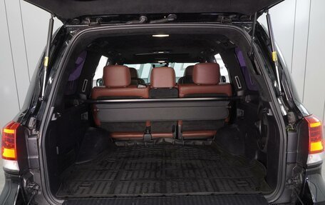 Toyota Land Cruiser 200, 2015 год, 5 699 000 рублей, 28 фотография