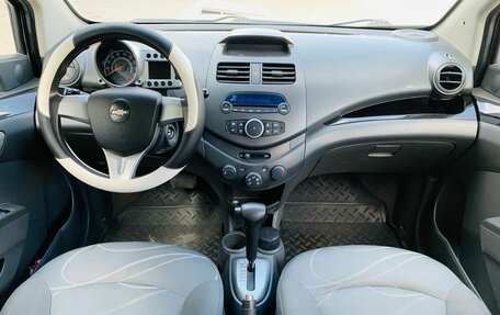Chevrolet Spark III, 2011 год, 688 000 рублей, 10 фотография