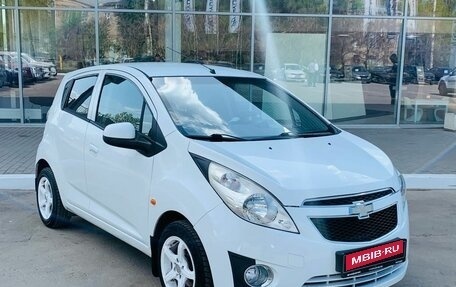 Chevrolet Spark III, 2011 год, 688 000 рублей, 3 фотография