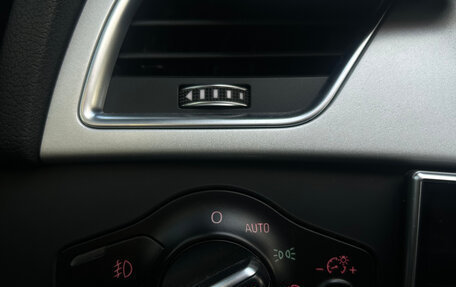 Audi A4, 2015 год, 1 990 000 рублей, 25 фотография