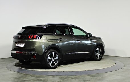 Peugeot 3008 II, 2017 год, 1 997 000 рублей, 5 фотография