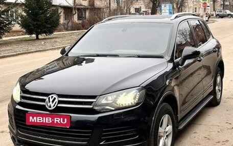 Volkswagen Touareg III, 2012 год, 1 600 000 рублей, 1 фотография