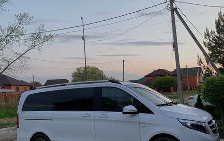 Mercedes-Benz V-Класс, 2015 год, 4 000 000 рублей, 3 фотография