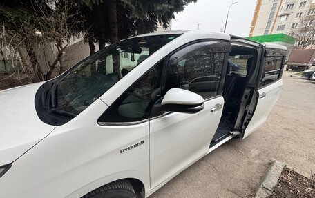 Toyota Esquire I, 2016 год, 2 095 000 рублей, 12 фотография