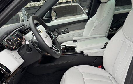 Land Rover Range Rover Sport, 2024 год, 17 500 000 рублей, 9 фотография