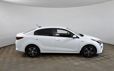 KIA Rio IV, 2021 год, 1 730 000 рублей, 5 фотография