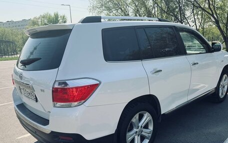 Toyota Highlander III, 2012 год, 2 420 000 рублей, 7 фотография
