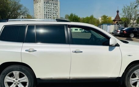 Toyota Highlander III, 2012 год, 2 420 000 рублей, 9 фотография