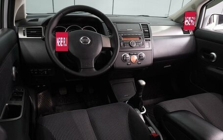 Nissan Tiida, 2010 год, 749 000 рублей, 6 фотография