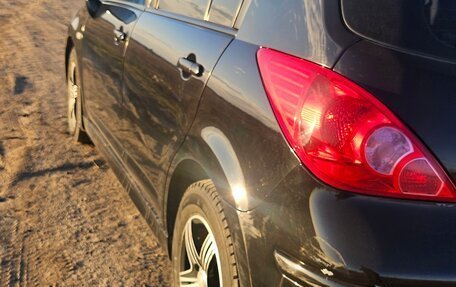 Nissan Tiida, 2010 год, 750 000 рублей, 5 фотография