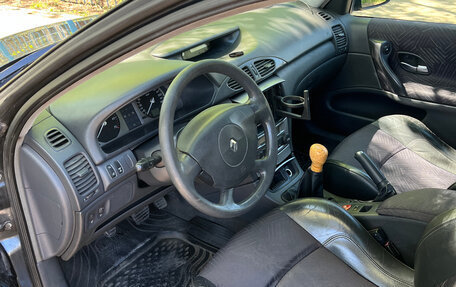Renault Laguna II, 2002 год, 375 000 рублей, 12 фотография