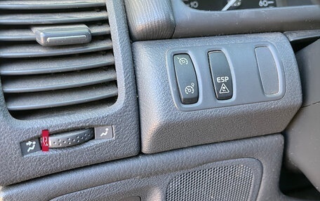 Renault Laguna II, 2002 год, 375 000 рублей, 17 фотография