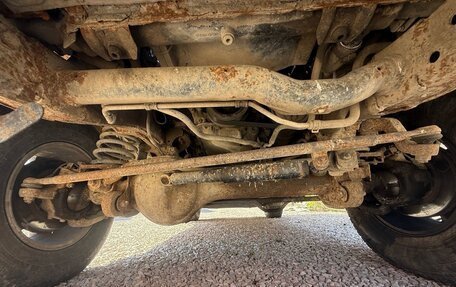 Nissan Patrol, 2002 год, 700 000 рублей, 16 фотография
