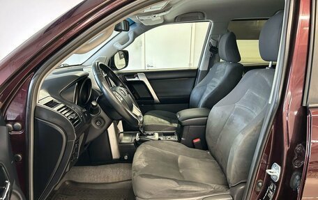 Toyota Land Cruiser Prado 150 рестайлинг 2, 2013 год, 2 749 000 рублей, 9 фотография